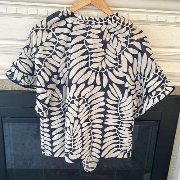 The Fold London linen blue print women blouse size 8 NWT - Picture 4 of 5